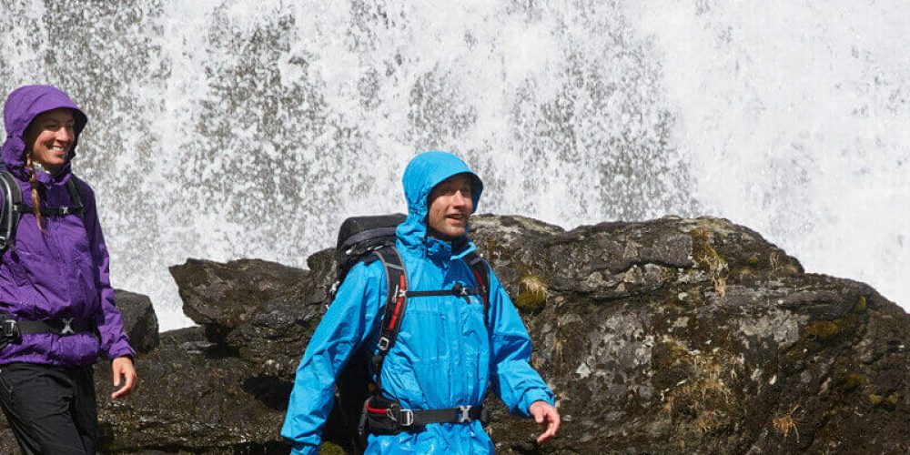 A BUYER'S GUIDE TO WATER PROOF JACKETS
