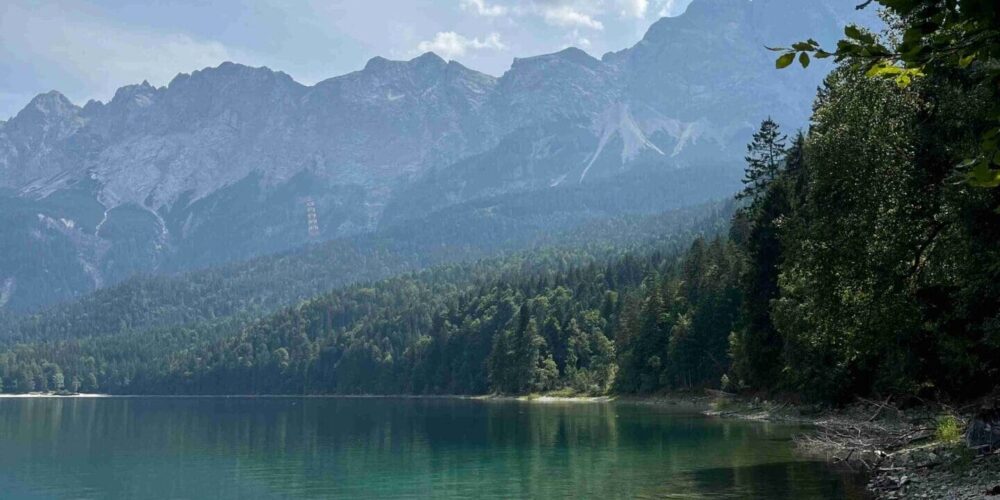 Eibsee_am_Wasser