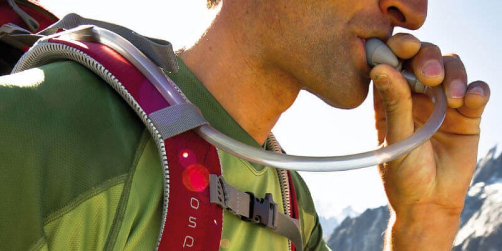 How to wash your hydration system properly