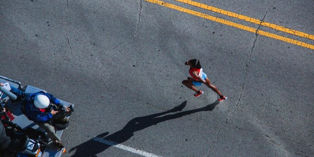 woman-g664b892be_1920