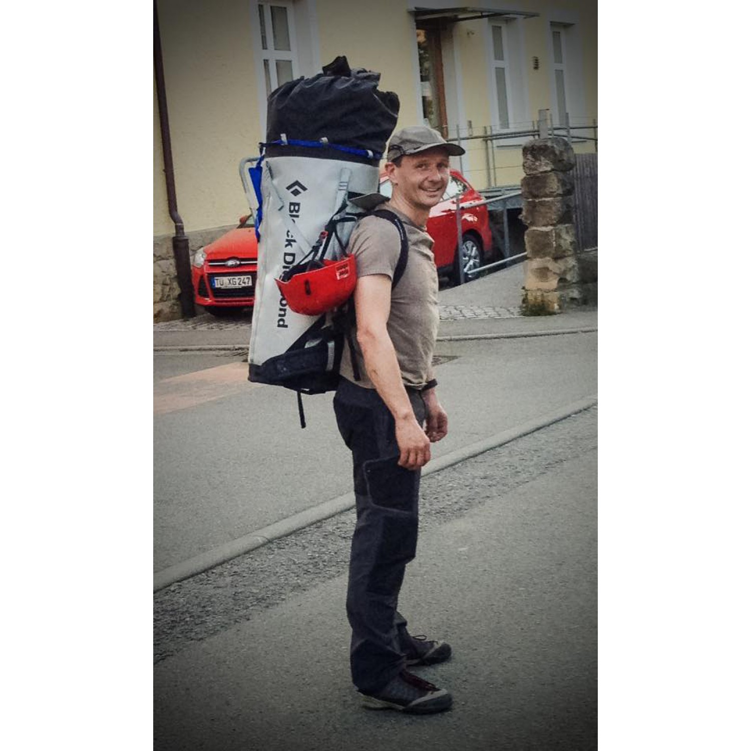 Black Diamond Touchstone Haulbag Buy online