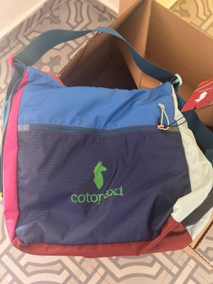 Image 1 from Pelin of Cotopaxi - Taal 15 Convertible Tote Del Dia - Shoulder bag