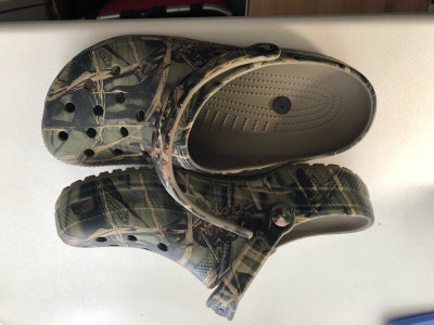 Image 1 from Matti of Crocs - Classic Realtree - Sandals