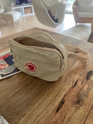 Image 1 from Corinne of Fjällräven - Kånken Hip Pack - Hip bag