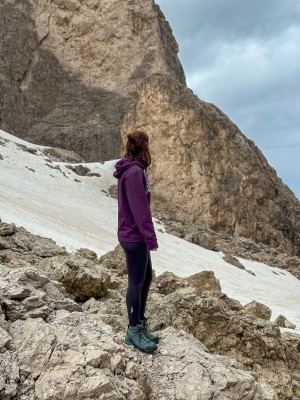 Image 1 from Verena of Patagonia - P-6 Logo Uprisal Hoody - Hoodie