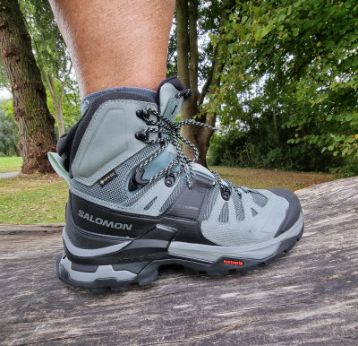 Image 1 from Jorma of Salomon - Women's Quest 4 GTX - Walking boots