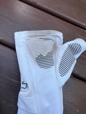 Image 1 from Christina of Sunday Afternoons - UV Shield Cool Sleeves With Hand Cover - Arm warmers